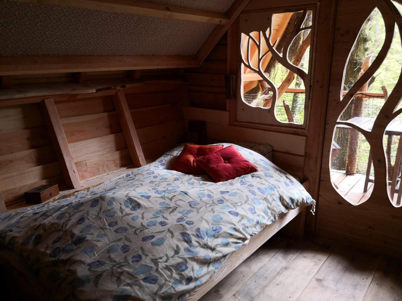 L'Arbre A Cabane Guyonvelle Kültér fotó